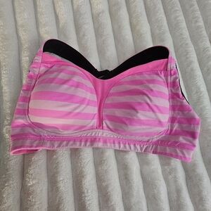 Lululemon Wireless Sports Bra
